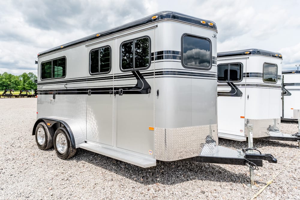 2027 HAWK 100E Horse