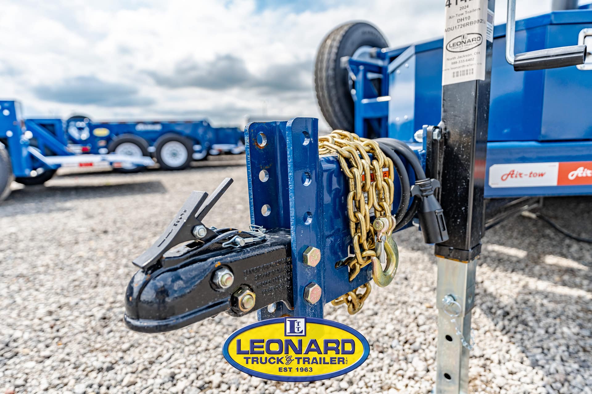 2024 New Air Tow DH-10 Dock Height Trailer – 41421