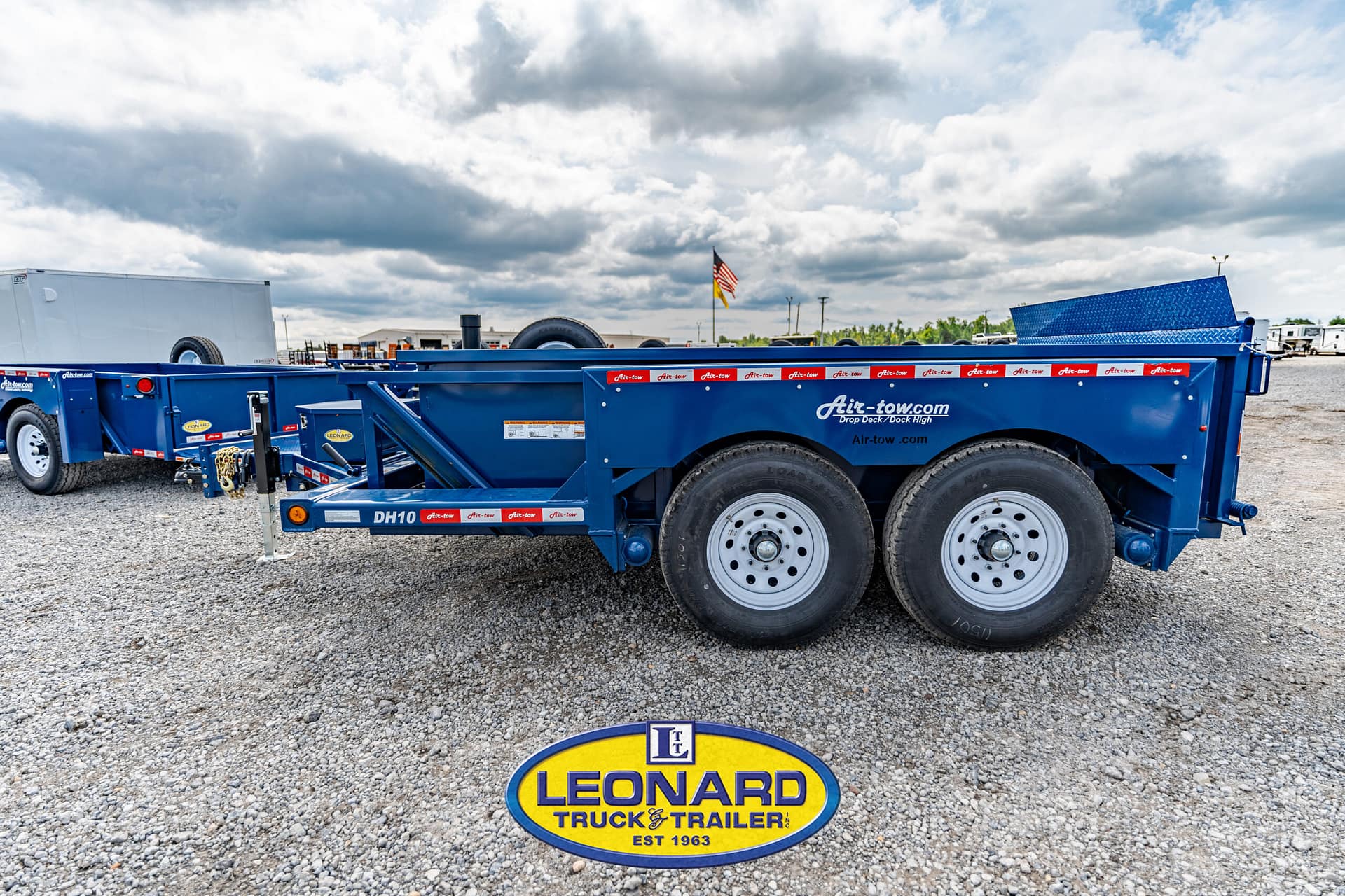 2024 New Air Tow DH-10 Dock Height Trailer – 41421