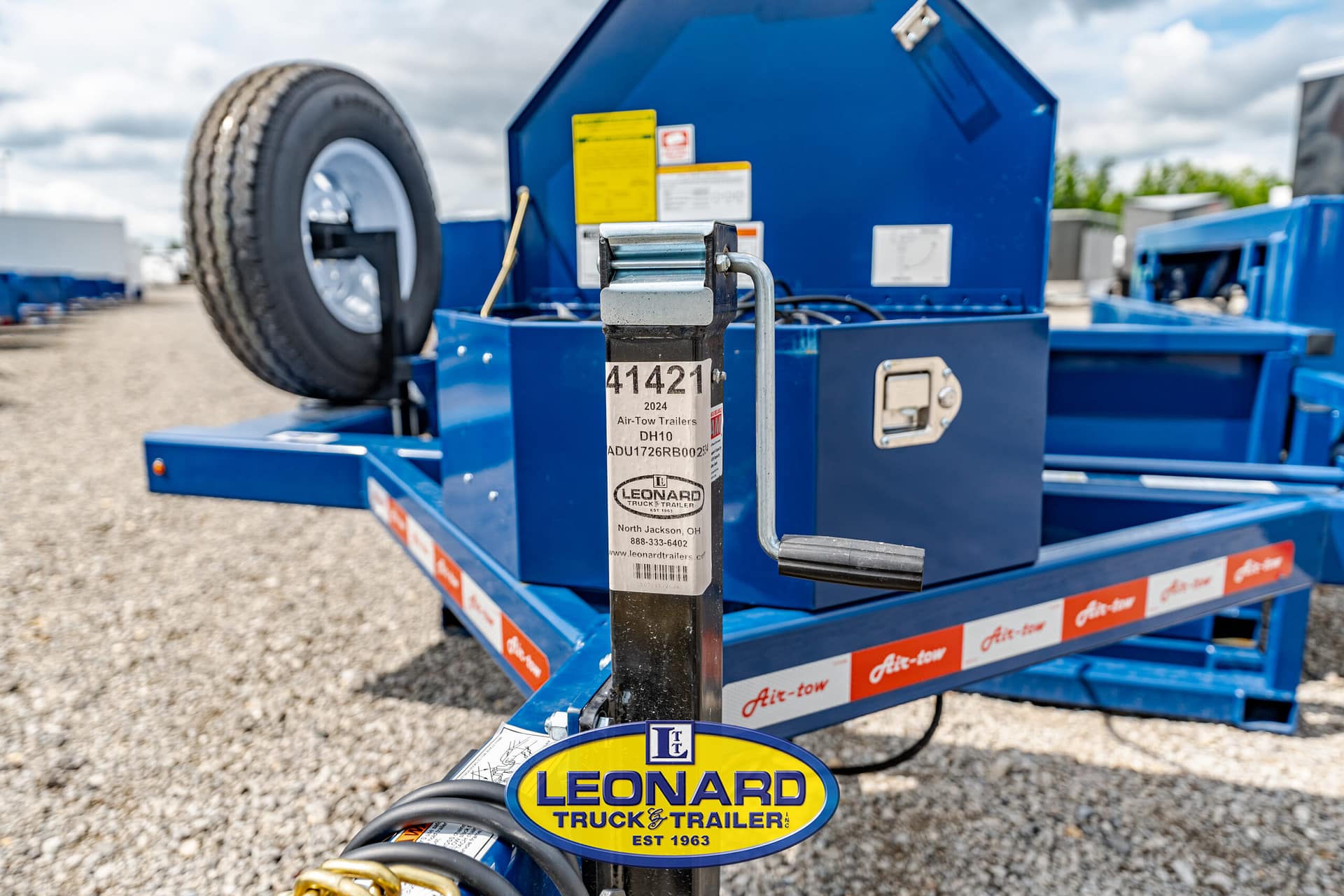 2024 New Air Tow DH-10 Dock Height Trailer – 41421