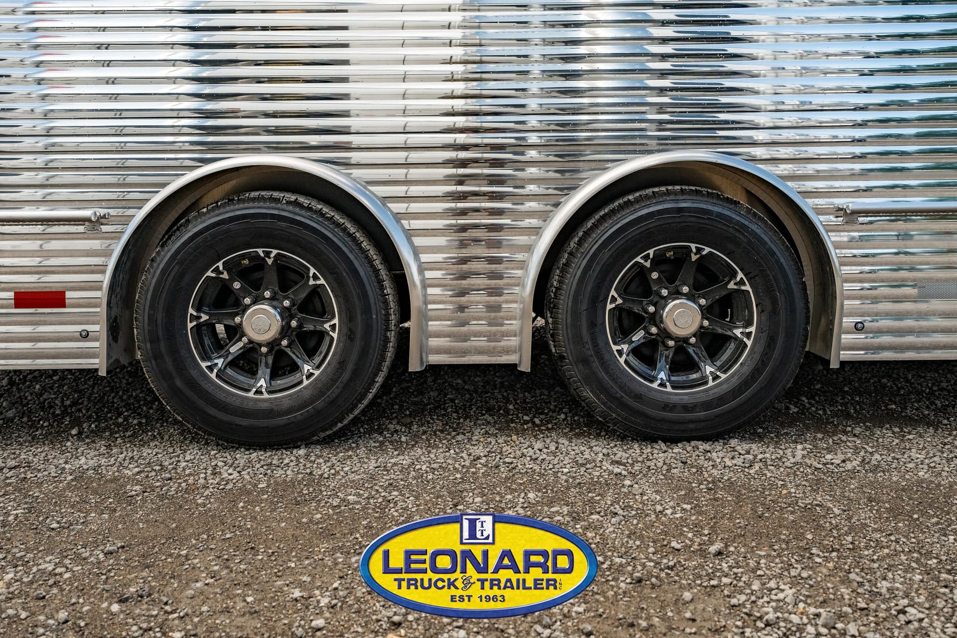 2024 NEW 24' SUNDOWNER RANCHER GOOSENECK STOCK TRAILER – 41907