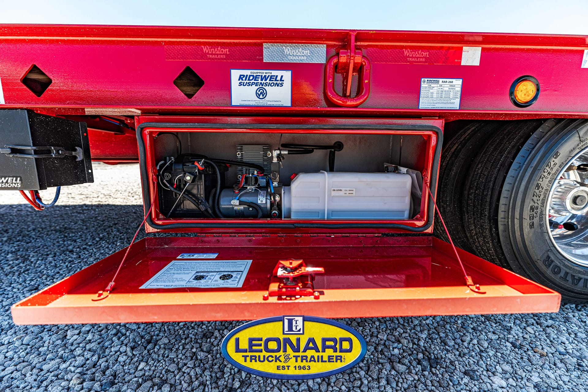 2025 8.5X35 WINSTON 30 TON EQUIPMENT TRAILER – 42149