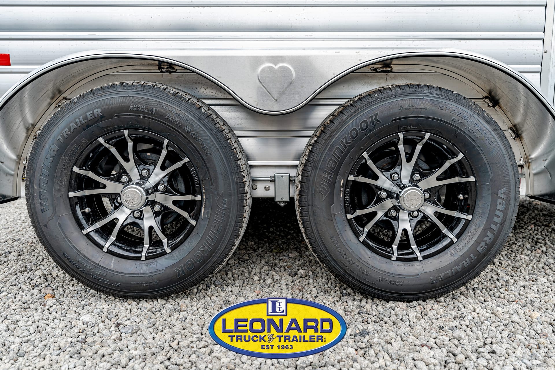 2025 New Hart Solution S2HB Bumper Pull Horse Trailer  – 42199