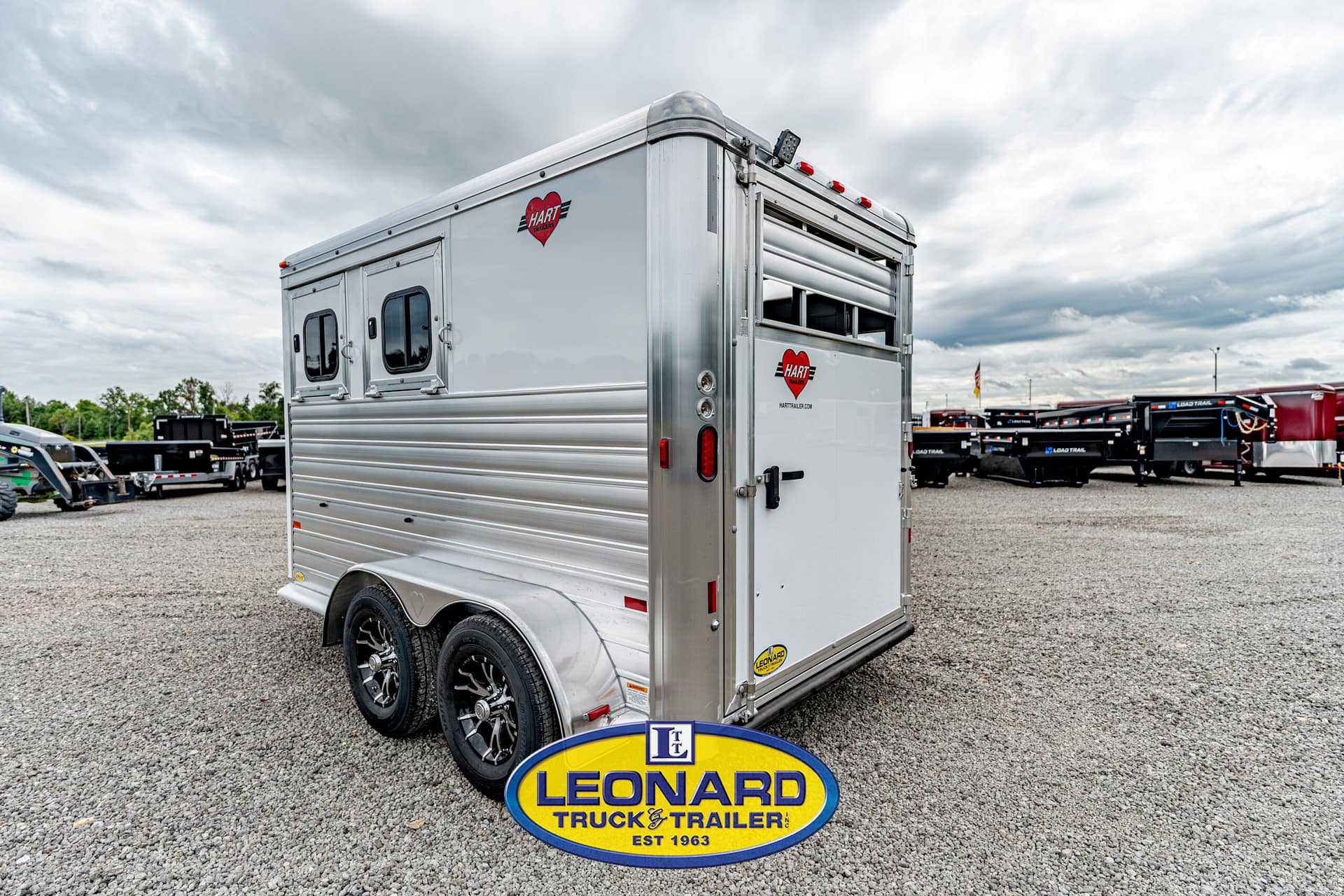 2025 New Hart Solution S2HB Bumper Pull Horse Trailer  – 42199