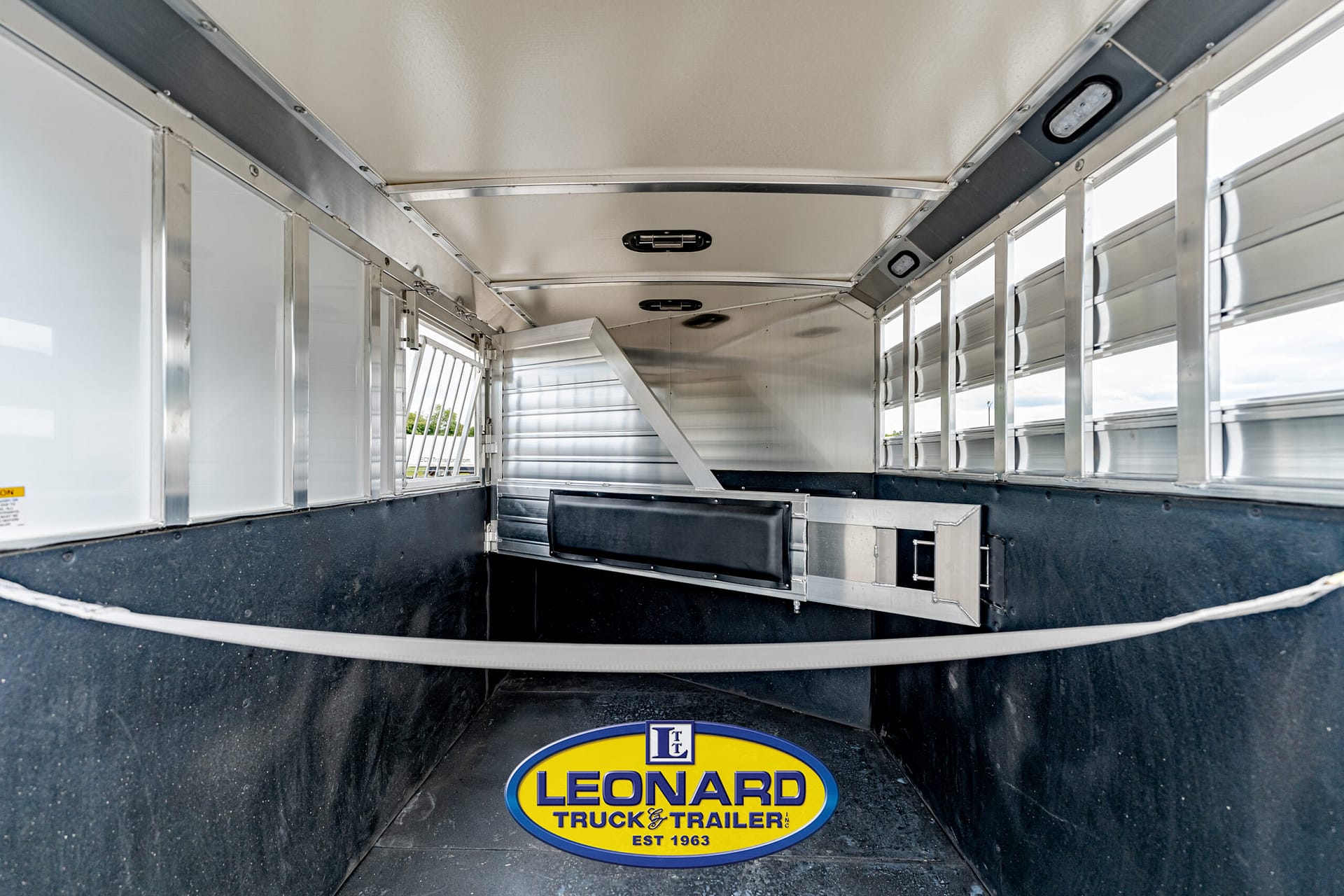 2025 New Hart Solution S2HB Bumper Pull Horse Trailer  – 42199