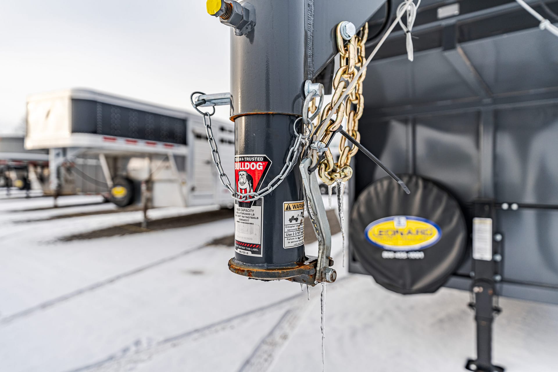 New 2025 RawMaxx EagleX Model EXT2480GN14K Gooseneck Stock Trailer – 43151