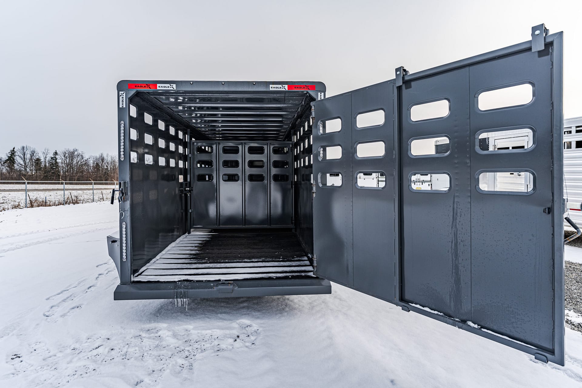 New 2025 RawMaxx EagleX Model EXT2480GN14K Gooseneck Stock Trailer – 43151