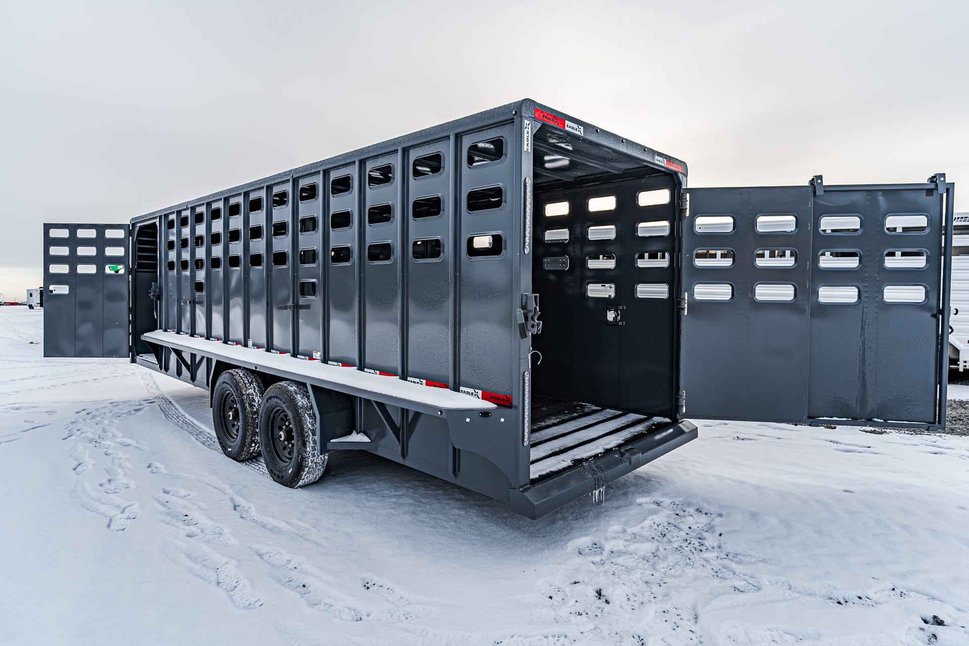 New 2025 RawMaxx EagleX Model EXT2480GN14K Gooseneck Stock Trailer – 43151