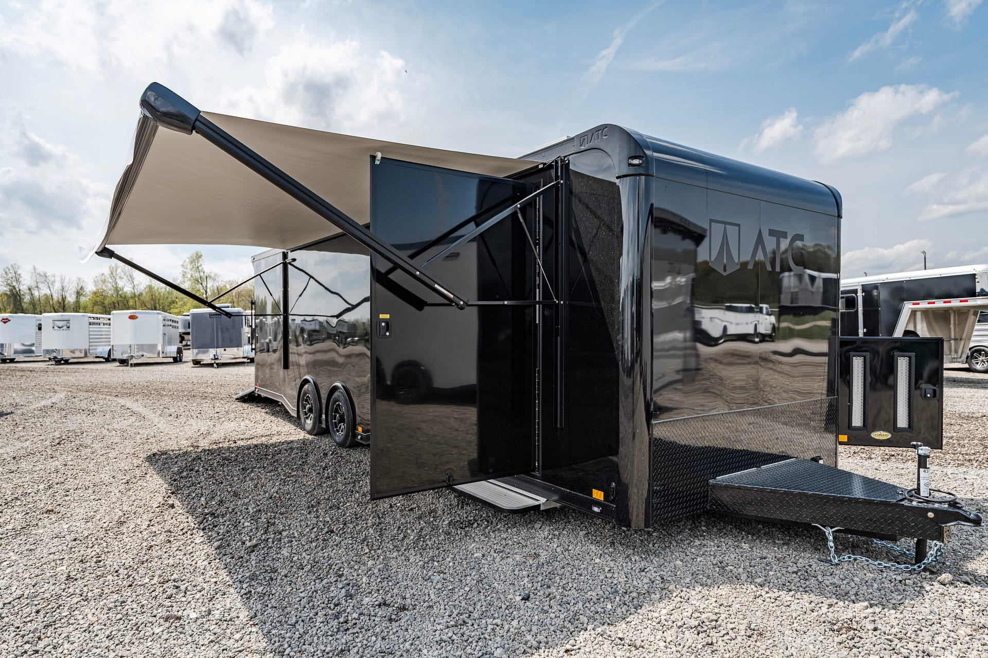 2025 ATC ROM400 CAR 8.5X28-5.2K Car Hauler-Enclosed (SOLD