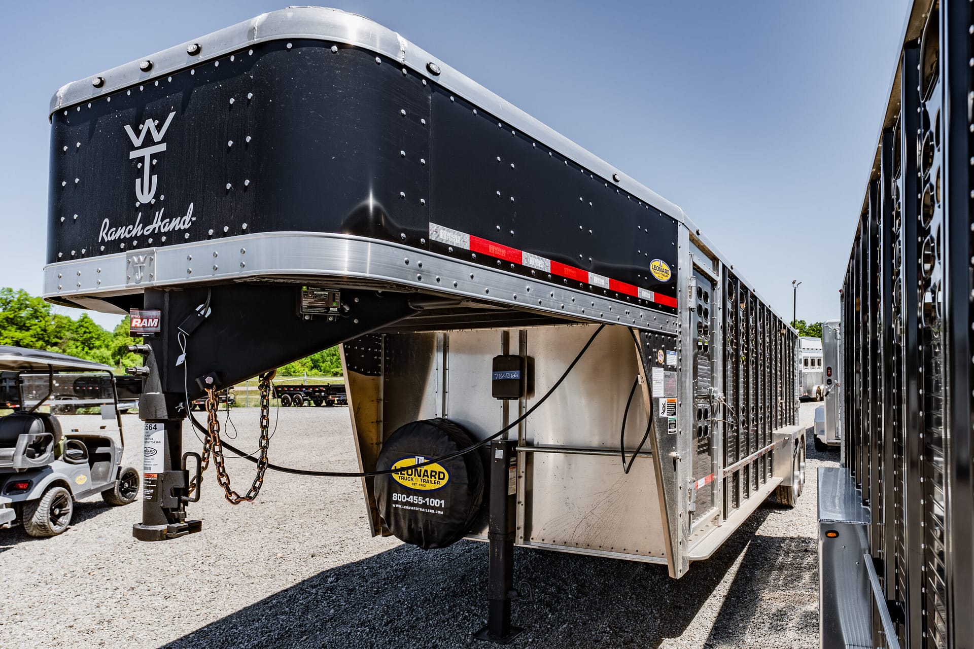 2027 WILSON PSGN-5724 Livestock Trailer For Sale – Leonard Truck