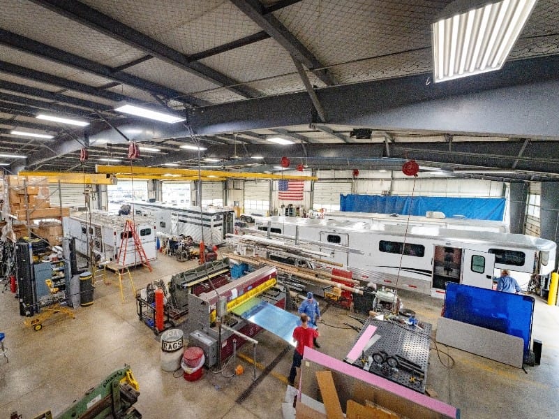 horse-trailer-maint – Leonard Truck and Trailer, Inc