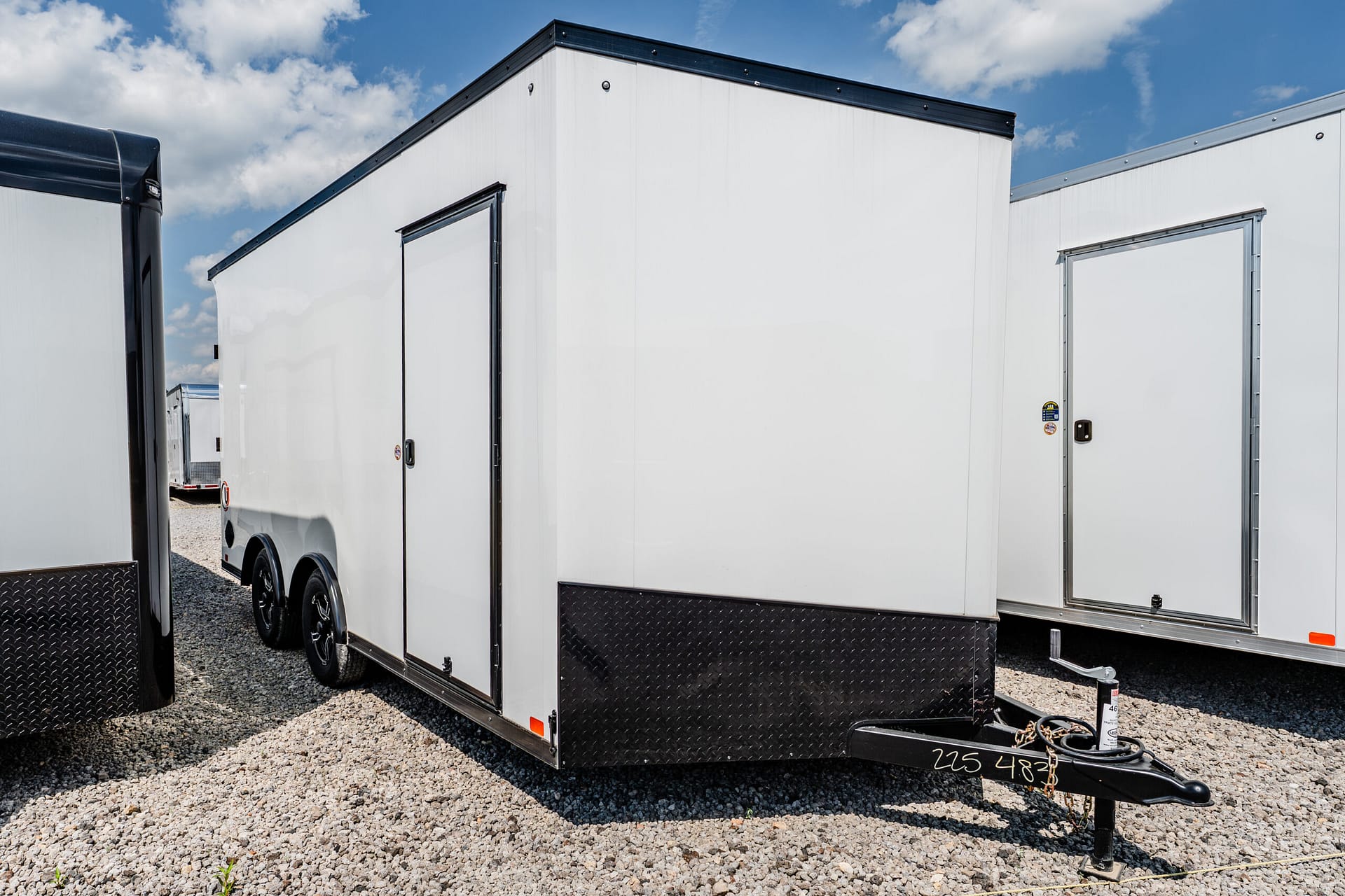 2026 UNITED UJ-8.516TA35 Enclosed Trailer For Sale