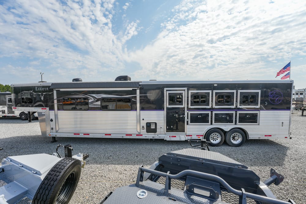2014 Lakota photo 6