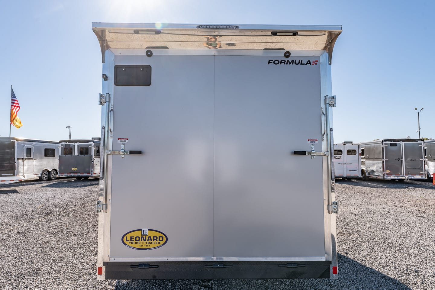 2027 Formula Trailers K-SE9014-070 photo 4